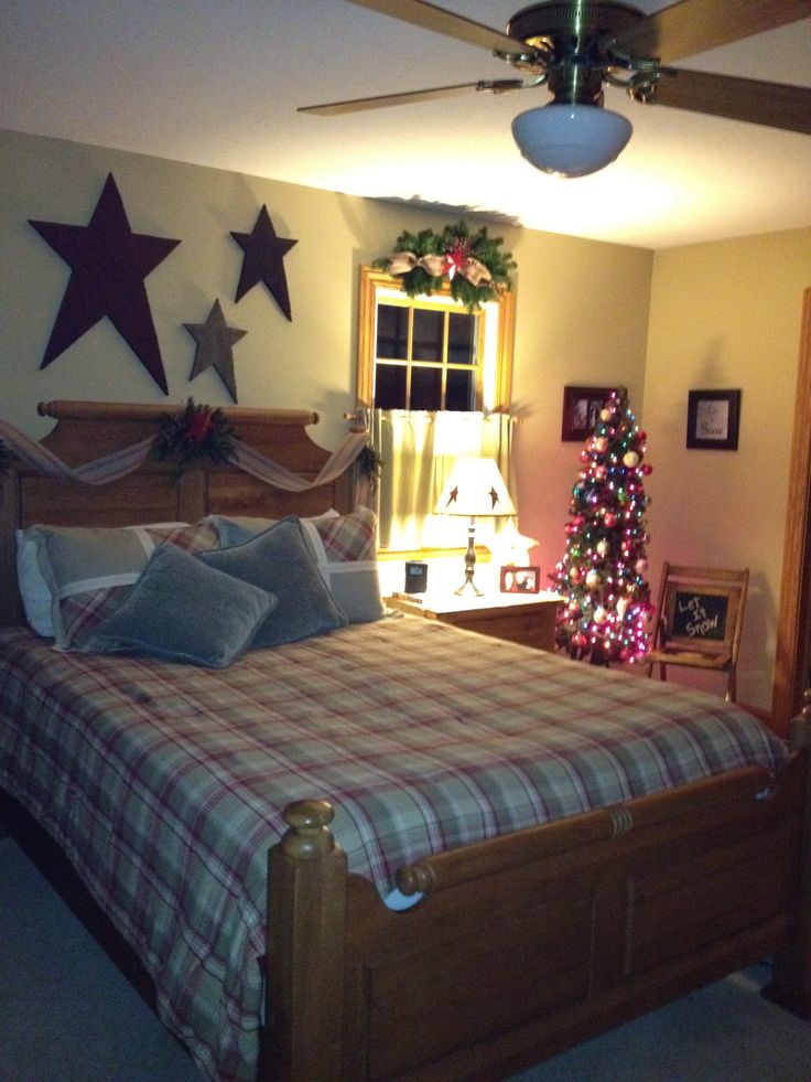 country-christmas-bedroom-decor