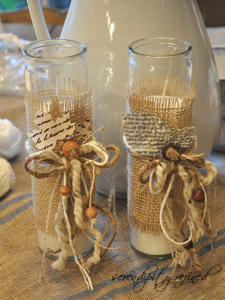 30 Elegant Burlap Christmas Decorations Ideas Flawssy