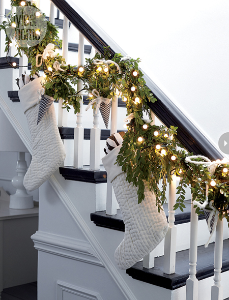 festive-staircase