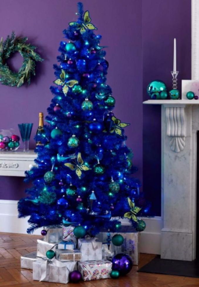 fresh-blue-christmas-decorating-ideas-27