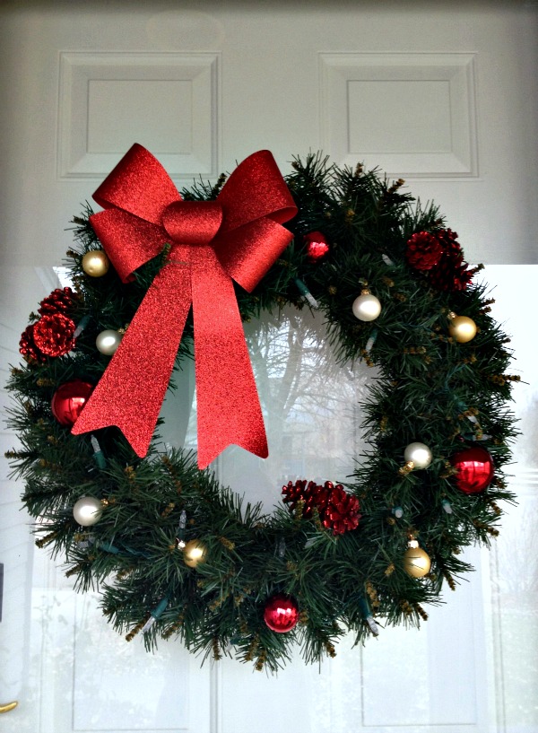 front-door-christmas-wreath