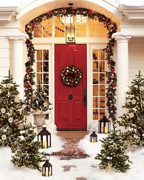 front-porch-christmas-decorating-image