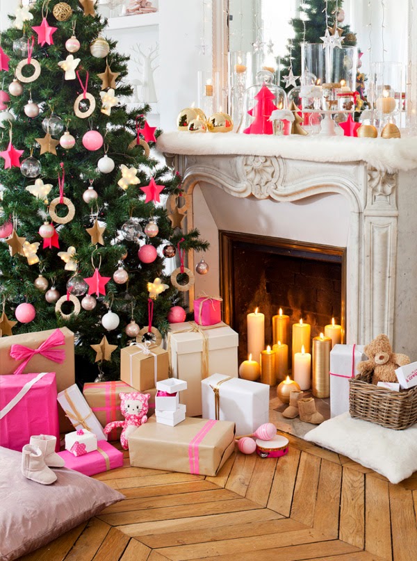 pink-and-gold-christmas-decor