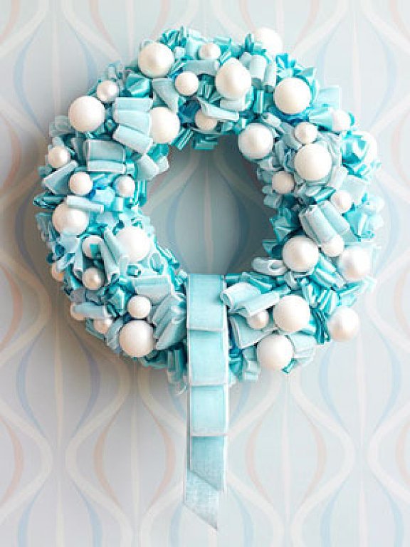 tiffany-blue-christmas-wreath