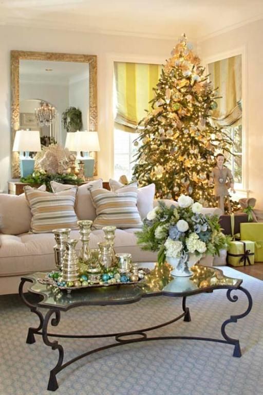 traditional-home-christmas-decorating-ideas