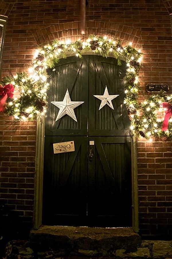 unique-christmas-door-decorating-ideas