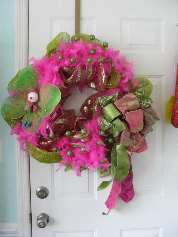 whimsical-christmas-wreath