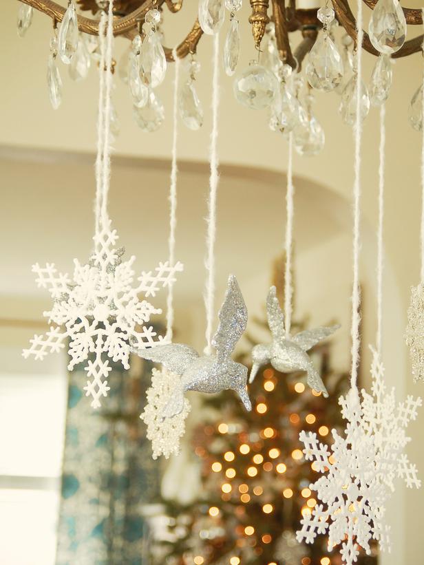 white-christmas-decorating-ideas