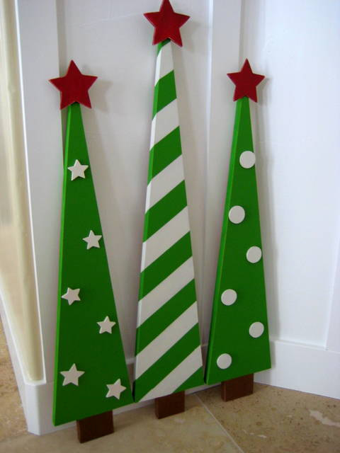 wood-christmas-tree-decorations