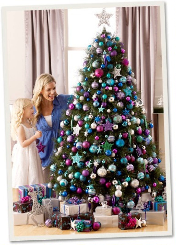 pink-and-blue-christmas-tree