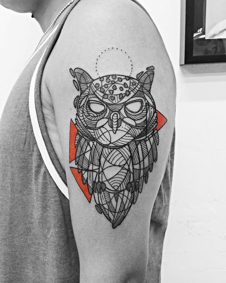 abstract-owl-tattoo-in-hind