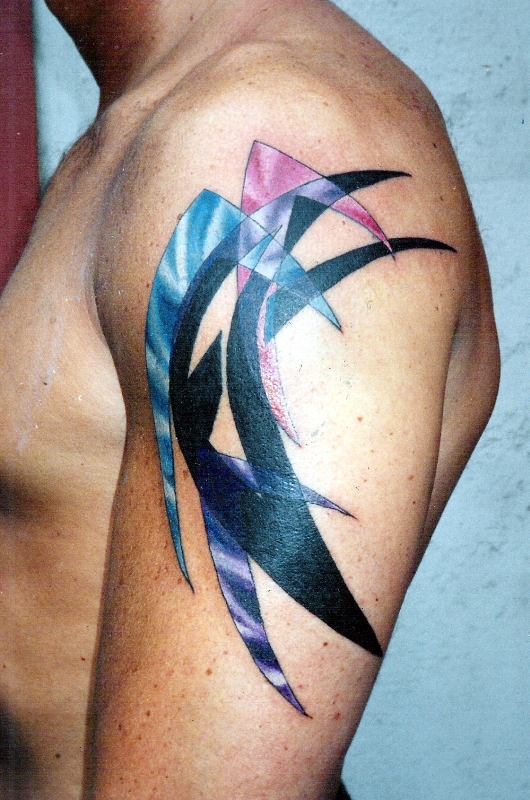 abstract-tattoo-designs-upper-arm