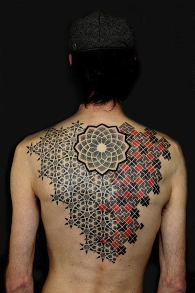 amazing-geometric-tattoo-fine-ideas