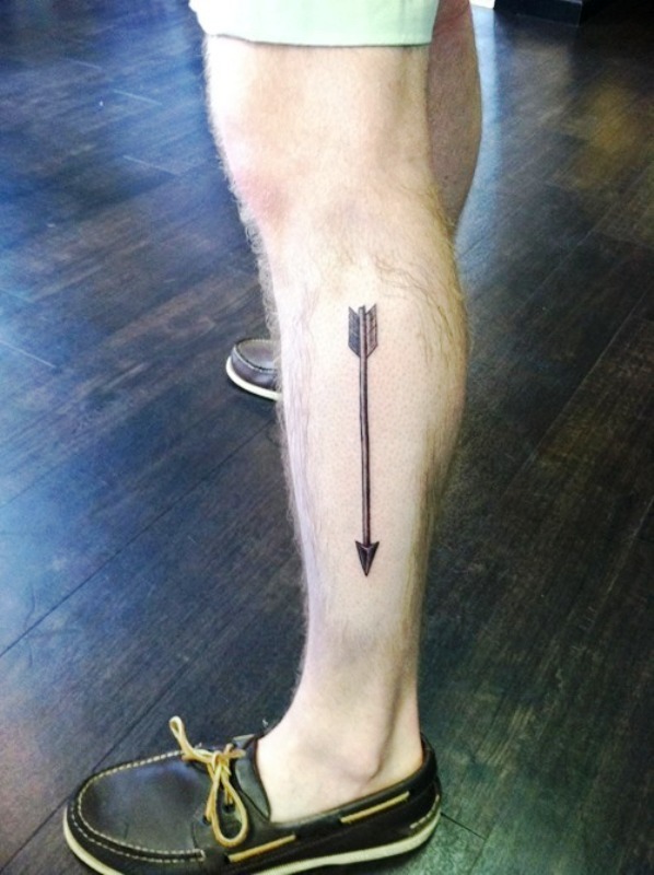 arrow-tattoo-on-leg