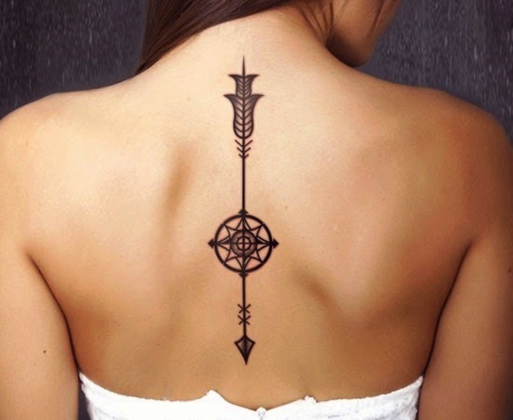 arrow-tattoo-on-spine