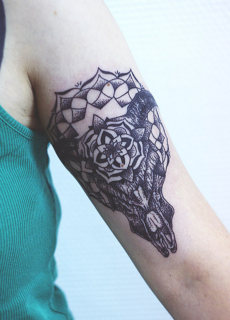 bull-skull-tattoo-arm