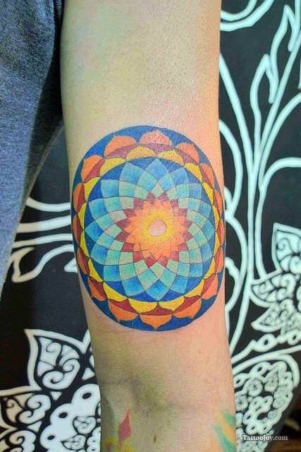 colorful-mandala-tattoo