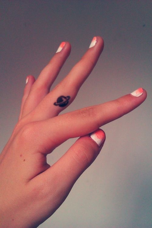 cute-finger-tattoo