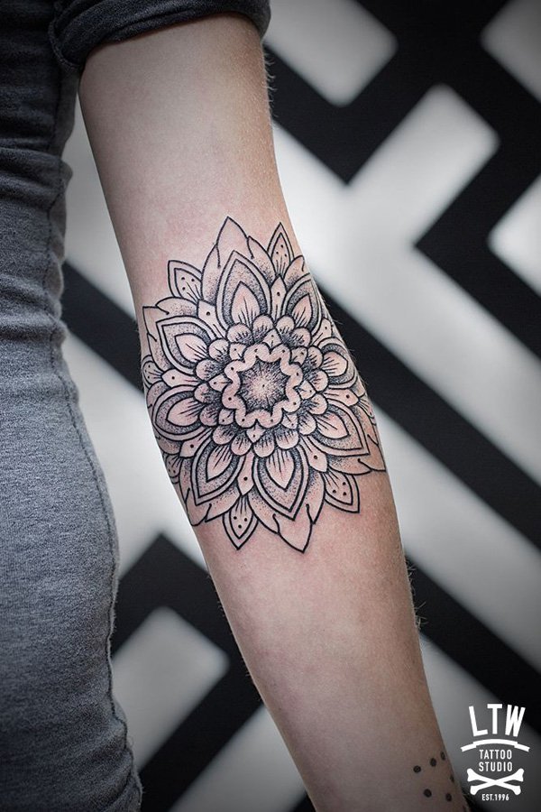 floral-mandala-tattoo