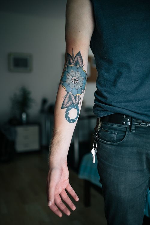 flower-forearm-tattoo-designs-for-men