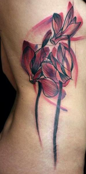 flower-tattoo-on-rib-cage
