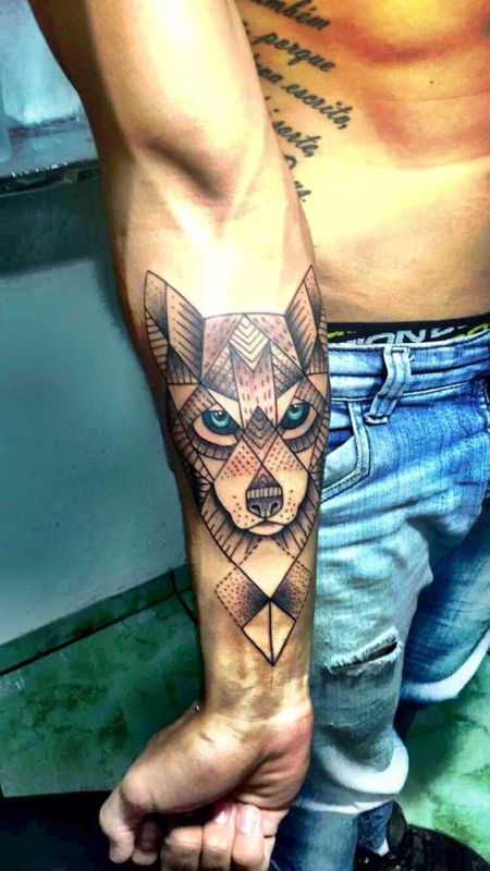 forearm-wolf-tattoos-lion