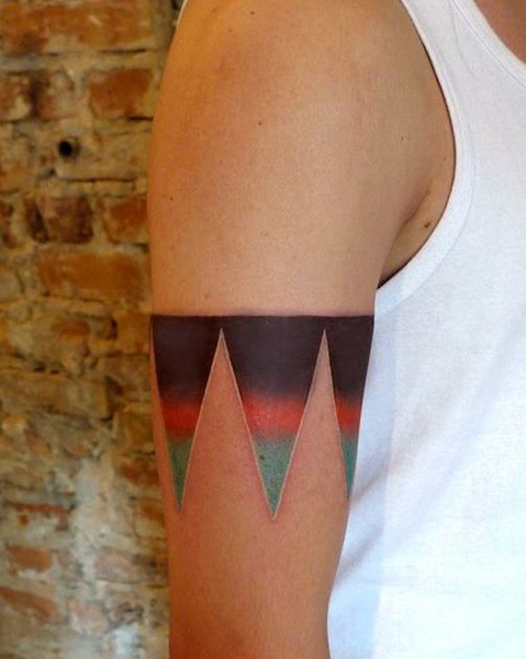 geometric-armband-tattoo