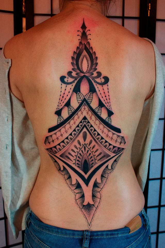 geometric-back-tattoo-ideas