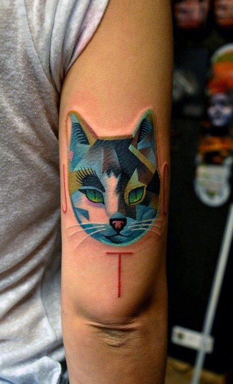 geometric-cat-tattoo