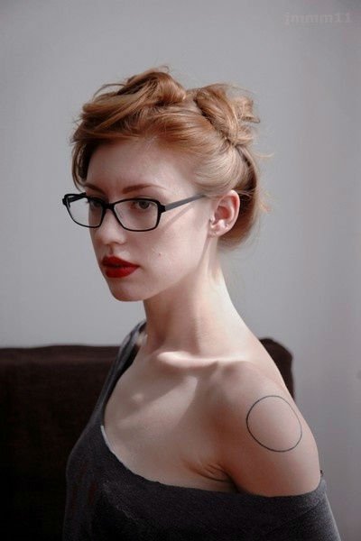 geometric-circle-tattoo-shoulder-design