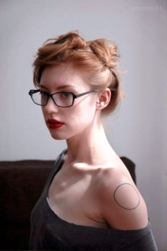 geometric-circle-tattoo-shoulder-design