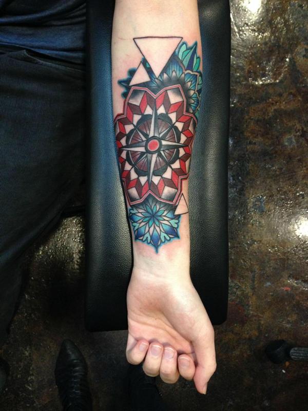 geometric-compass-tattoo
