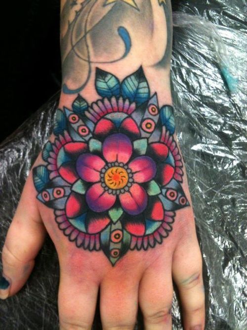 geometric-flower-tattoo-in-hind