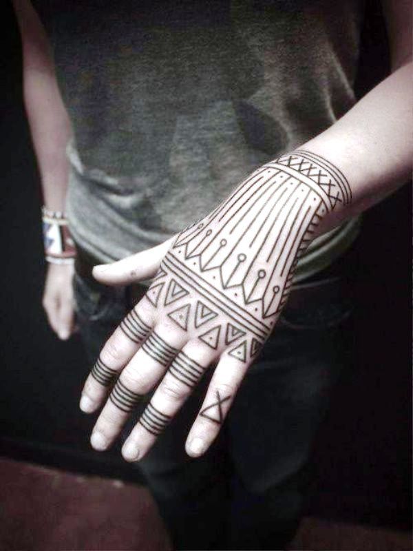 geometric-hand-tattoo