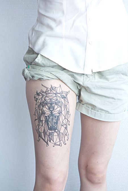 geometric-lion-tattoo-ideas