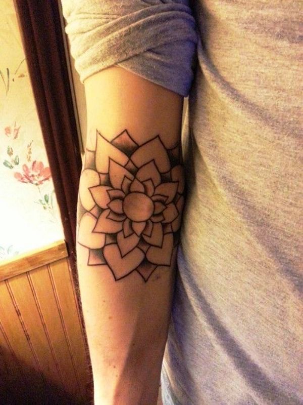 geometric-lotus-tattoo