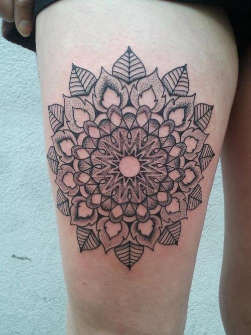 geometric-mandala-flower-tattoo