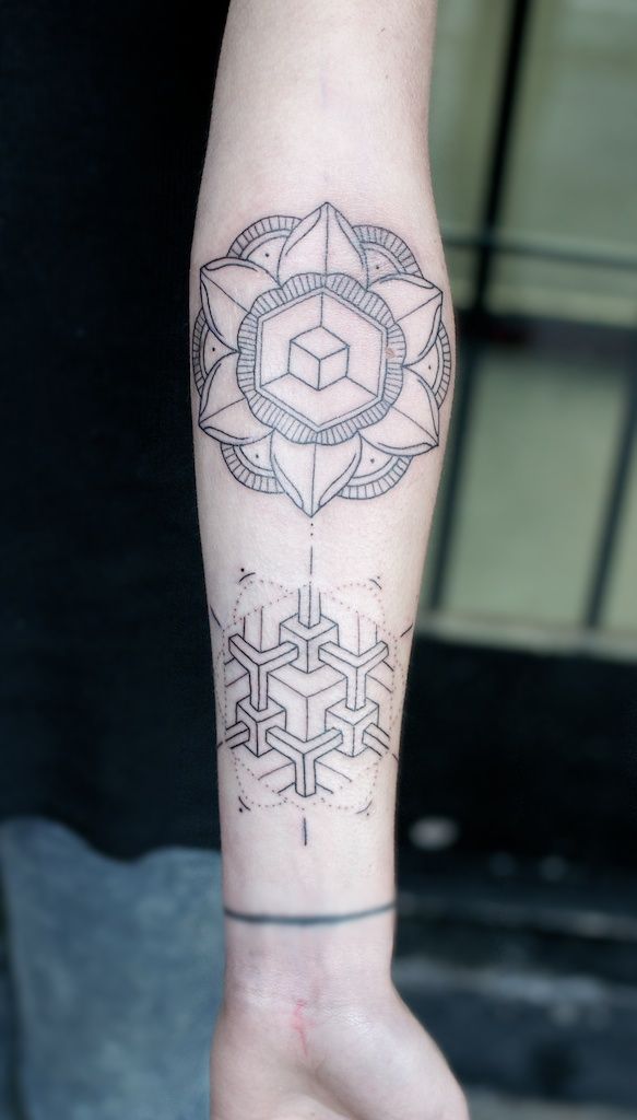 geometric-mandala-flower-tattoo-design
