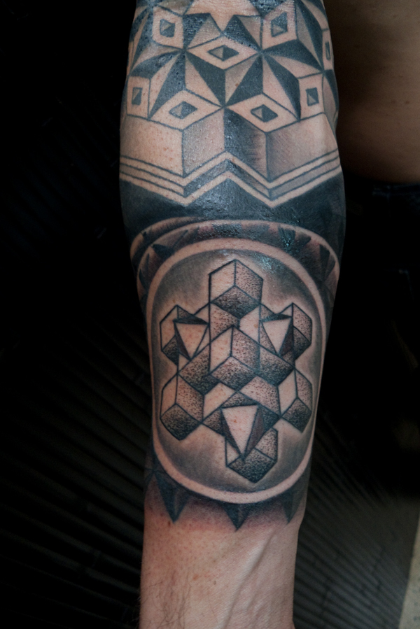 geometric-mandala-tattoo-sleeve