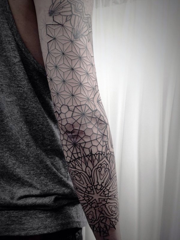geometric-mandala-tattoo-sleeve