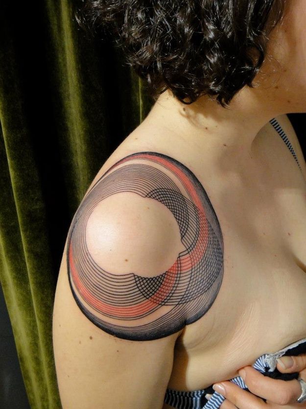 geometric-tattoo-2015