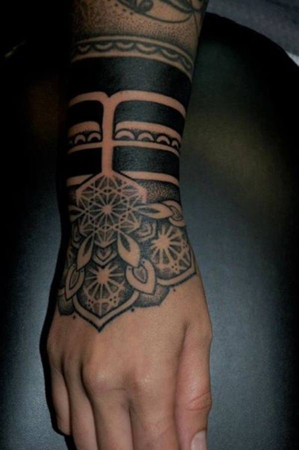 hand-wrist-bracelet-tattoo-design