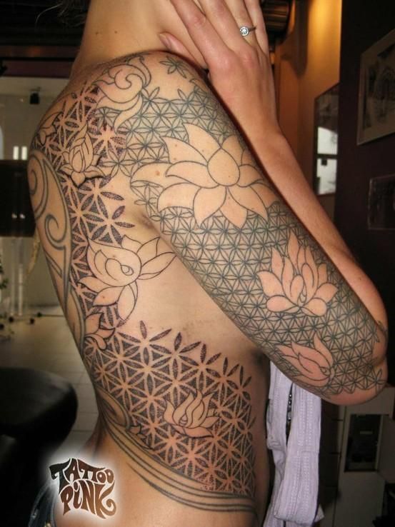 sacred-flower-of-life-tattoo