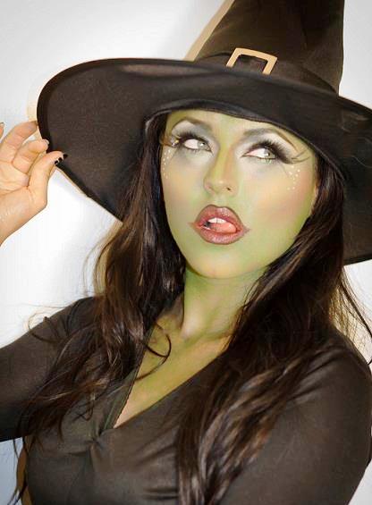 25 Witch Halloween Makeup Ideas for Women - Flawssy