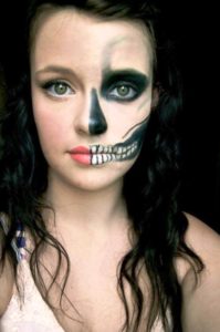 25 Half-Face Halloween Makeup Ideas for Women - Flawssy