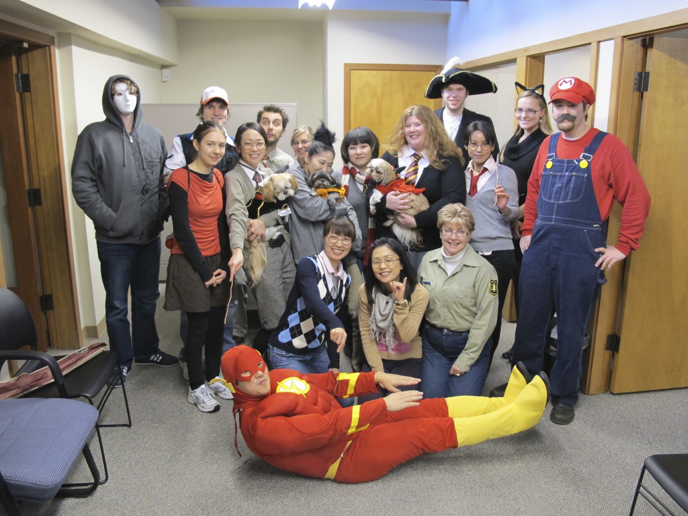 20 Work Appropriate Halloween Costume Ideas Flawssy