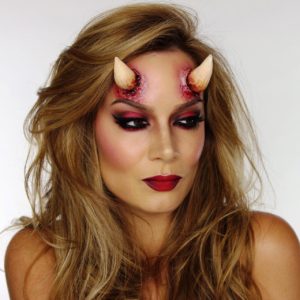 20 Devil Halloween Makeup Ideas for Women - Flawssy