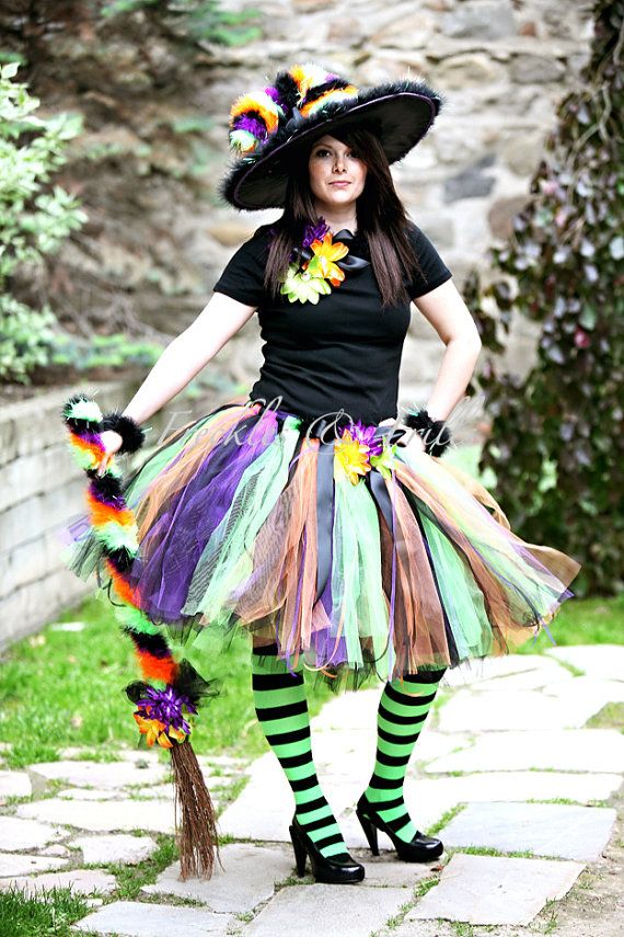 20 Of The Best Witch Halloween Costume Ideas - Flawssy